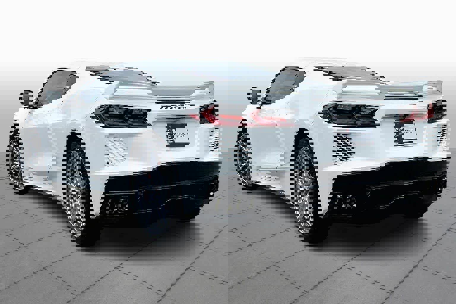 Used 2021 Chevrolet Corvette Stingray Premium Cpe w/ Z51 Performance Package image 12