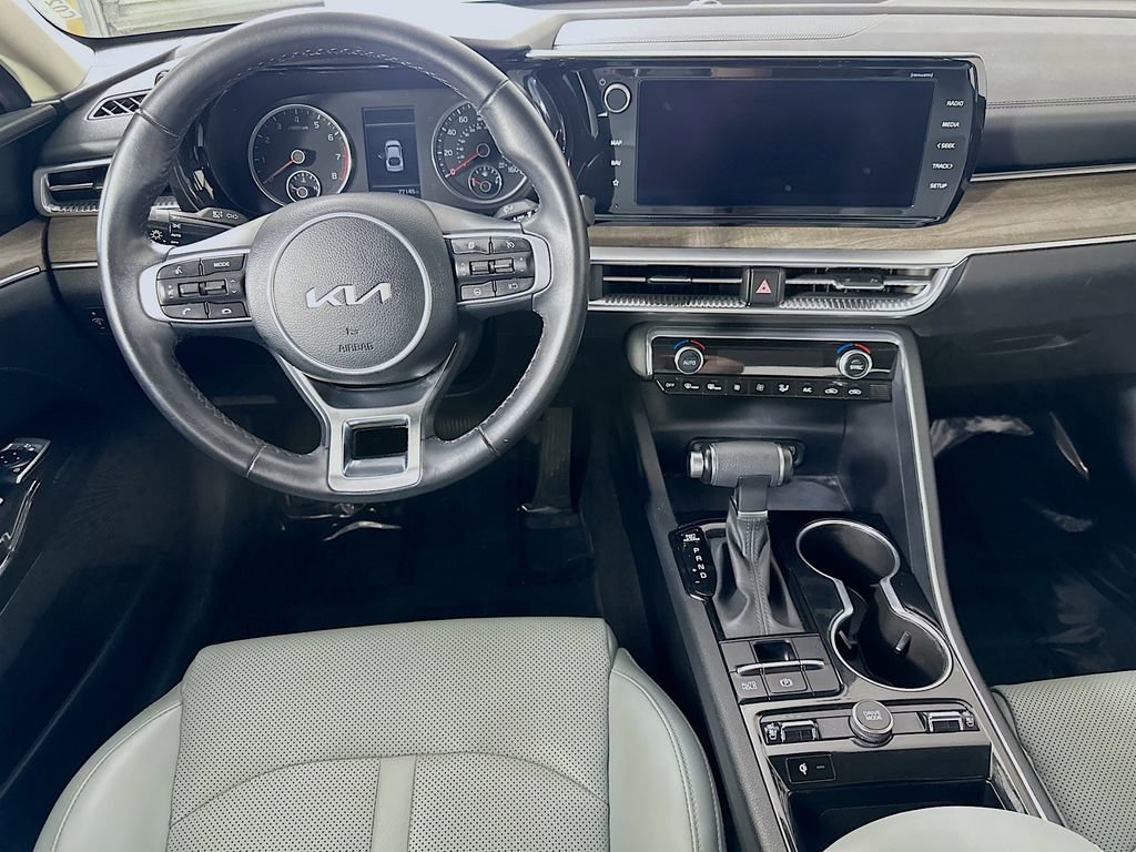 Used 2023 Kia K5 EX image 17