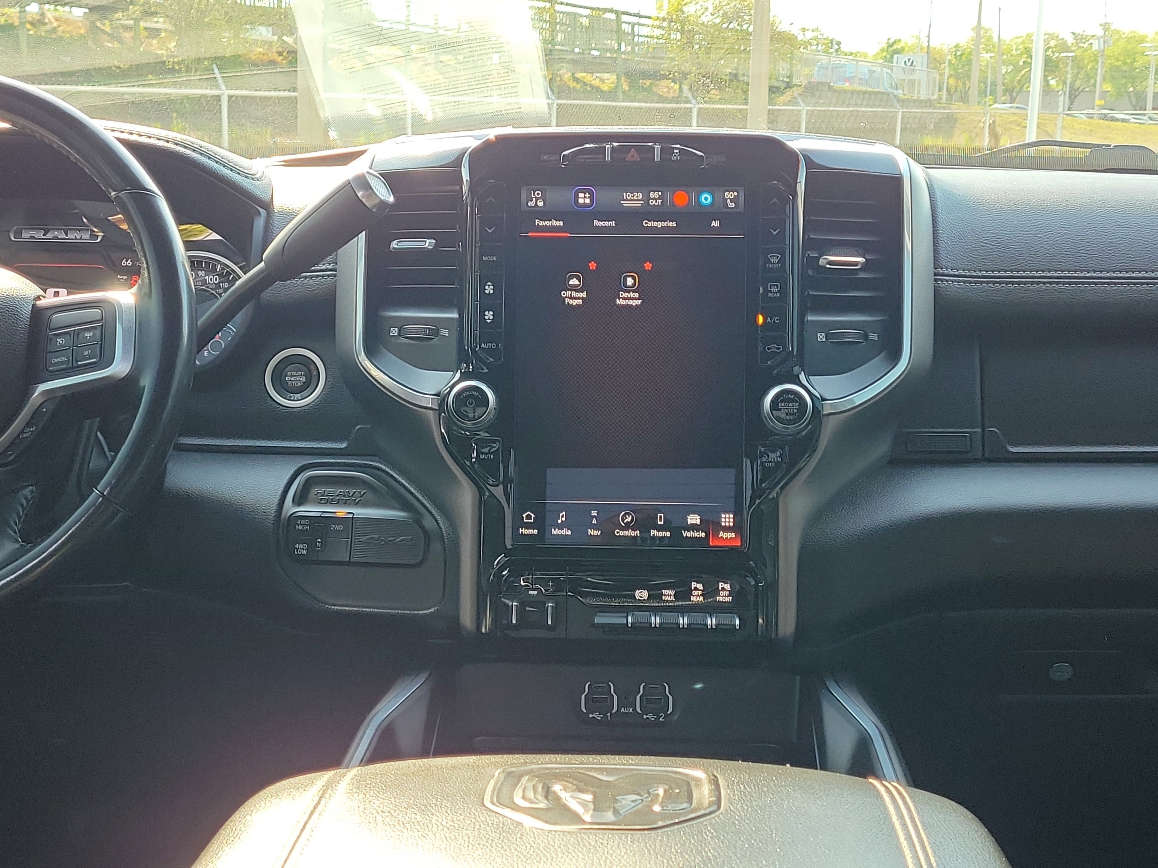 Used 2022 RAM 3500 Laramie w/ Night Edition image 15