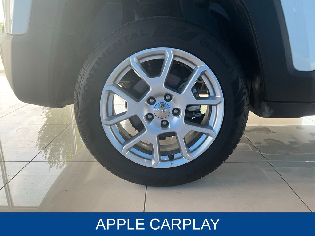 Used 2023 Jeep Renegade Latitude image 13