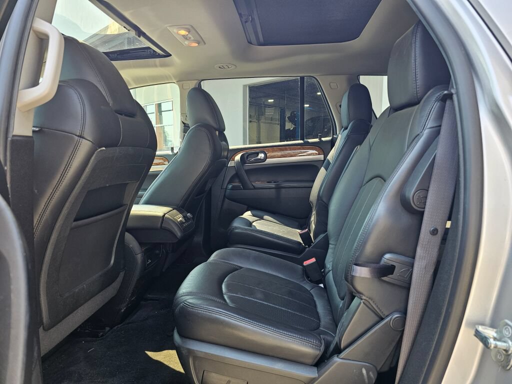 Used 2012 Buick Enclave Leather AWD/4WD image 15