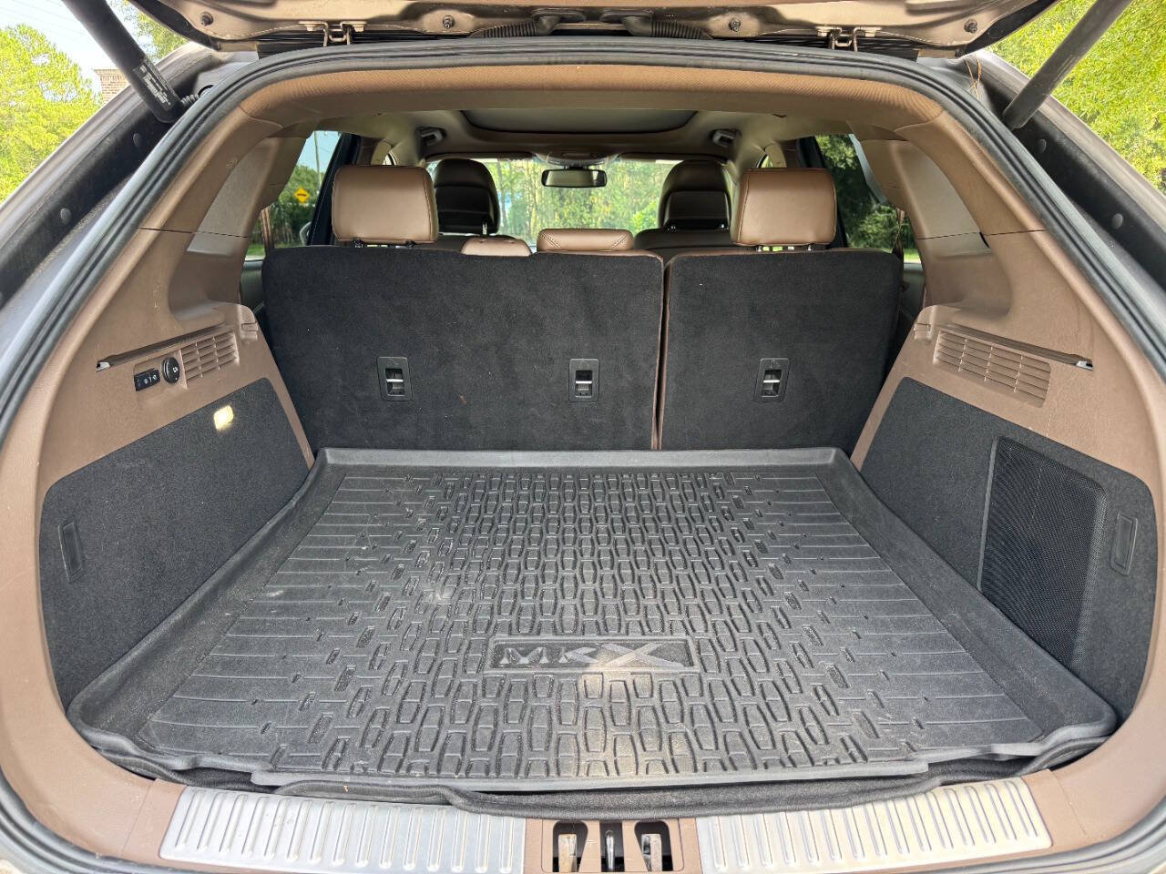 Used 2018 Lincoln MKX Reserve w/ Lincoln MKX Climate Package FWD image 13