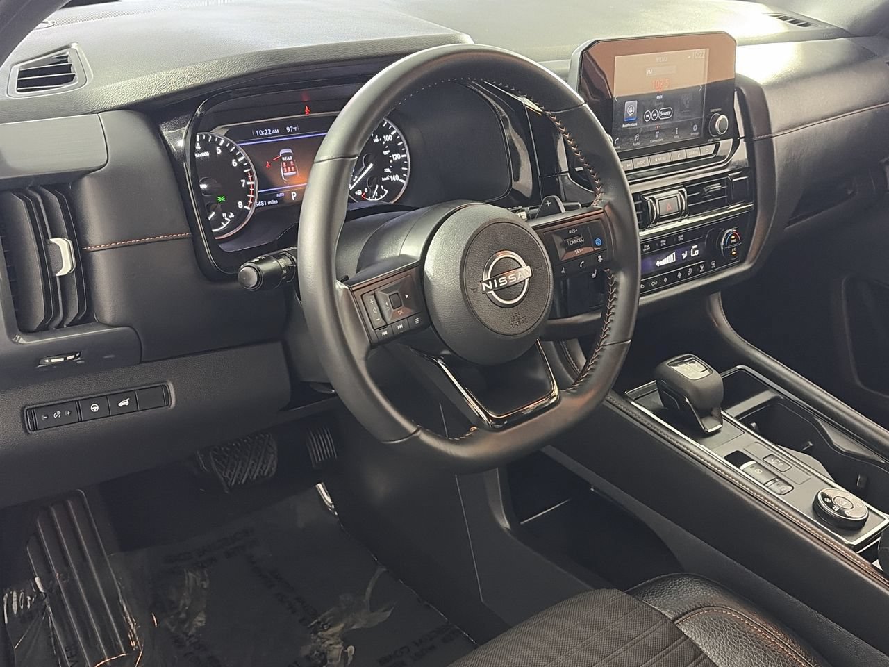 Used 2025 Nissan Pathfinder Rock Creek AWD/4WD image 11