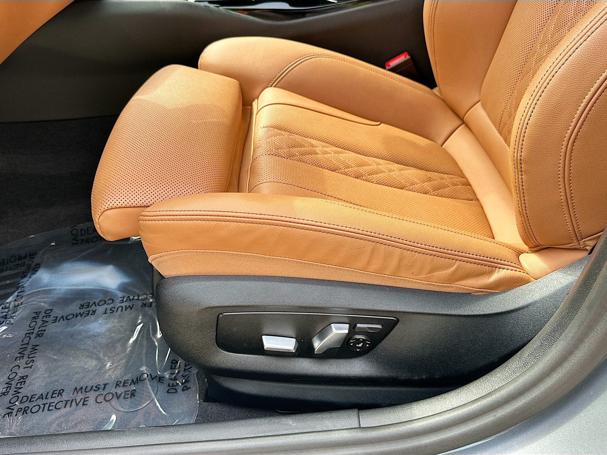 Used 2023 BMW 540i w/ Convenience Package RWD image 18