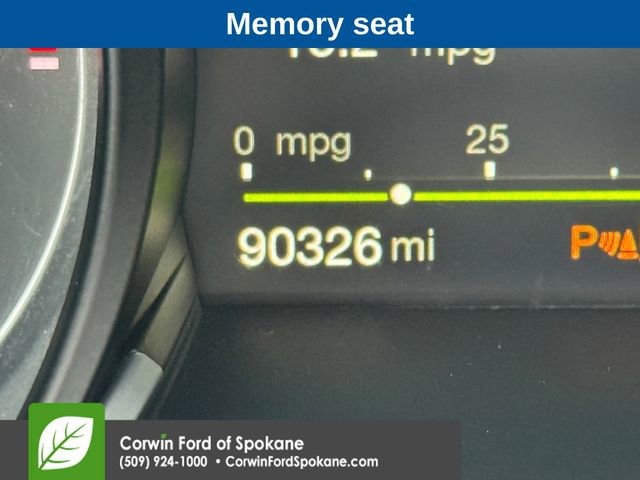 Used 2018 Alfa Romeo Stelvio AWD image 4