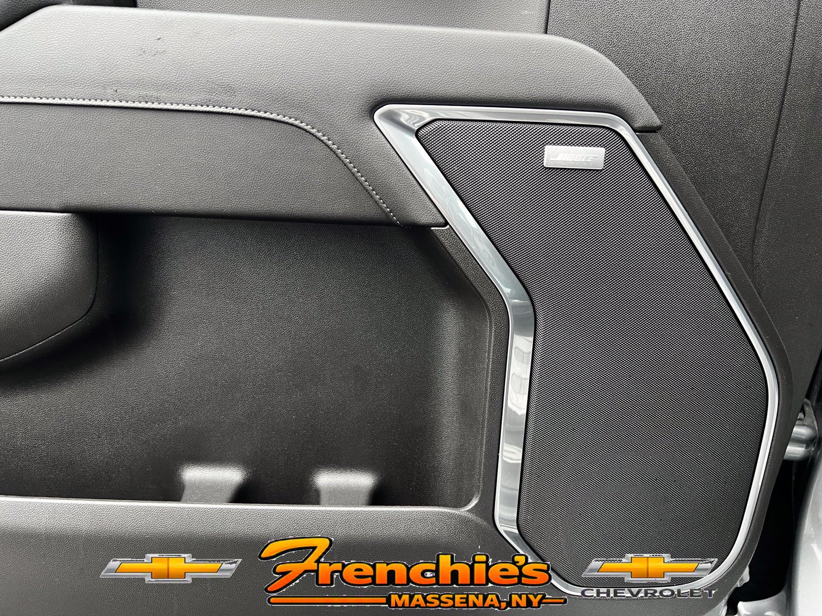 Used 2024 Chevrolet Silverado 1500 LTZ w/ LTZ Premium Package AWD/4WD image 11
