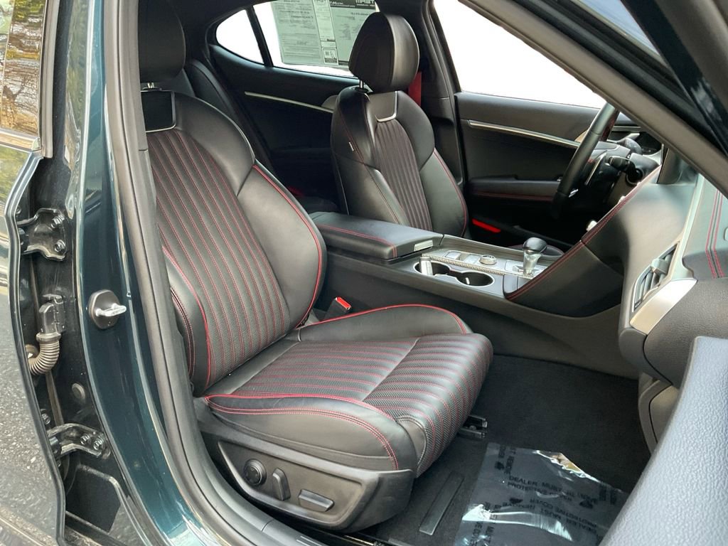 Used 2023 Genesis G70 2.0T w/ Sport Prestige Package image 27