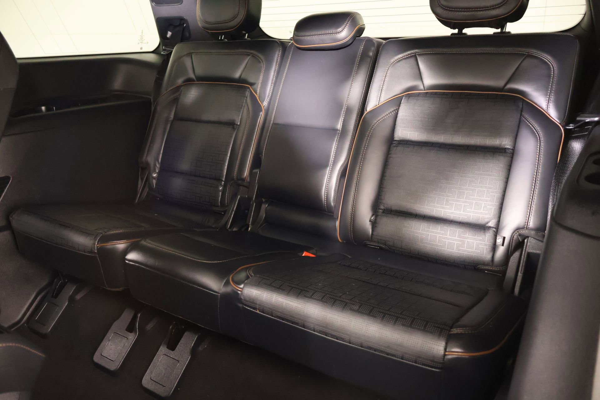 Used 2025 Lincoln Navigator Black Label AWD/4WD image 16