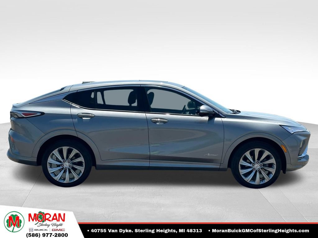 Certified 2024 Buick Envista Sport Touring FWD image 4