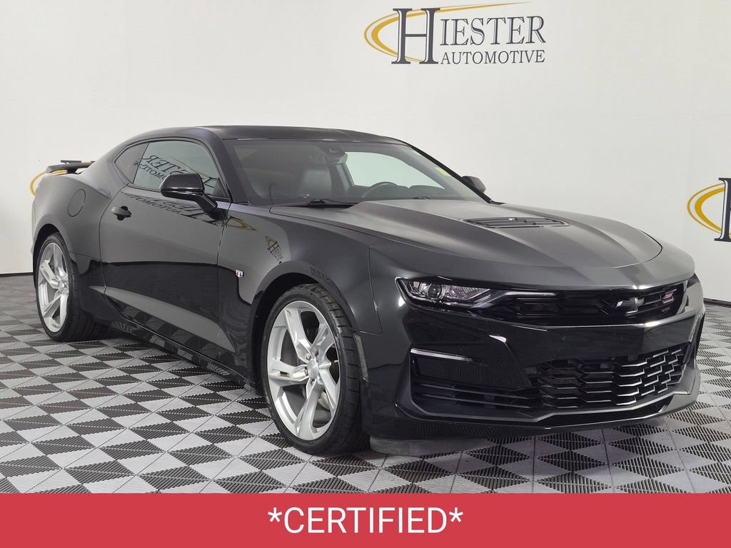 Certified 2021 Chevrolet Camaro SS RWD image 2