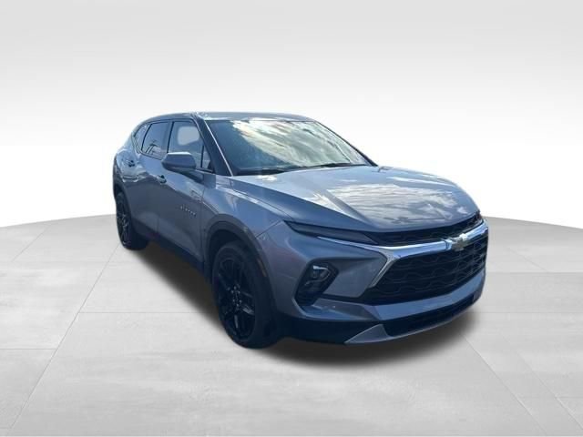 Used 2023 Chevrolet Blazer LT w/ Driver Confidence Package image 15