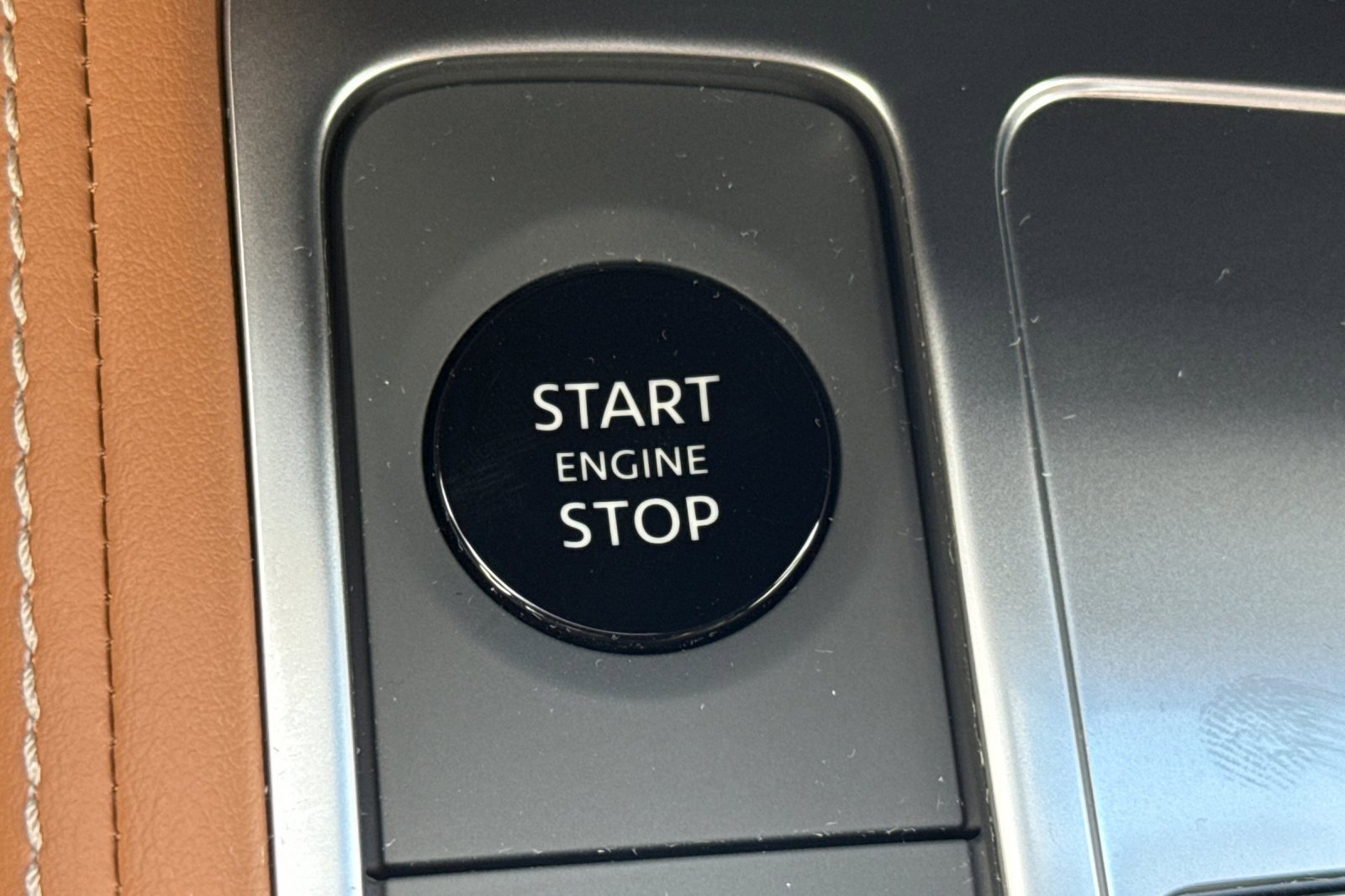 New 2026 INFINITI QX60 Autograph w/ Dark Cargo Package image 24