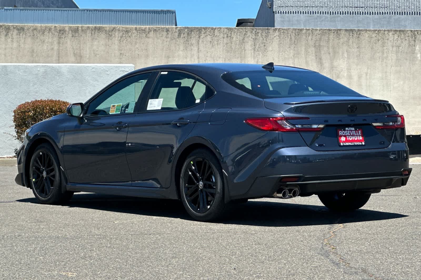 New 2026 Toyota Camry SE w/ Convenience Package FWD image 5