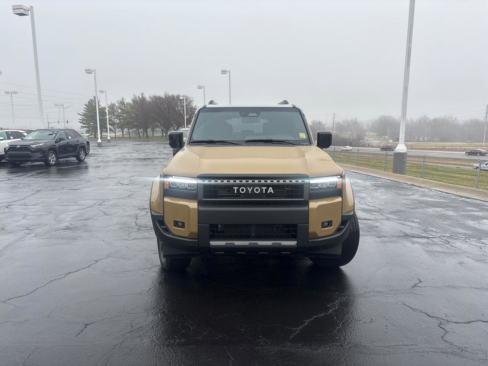 Used 2025 Toyota Land Cruiser image 2