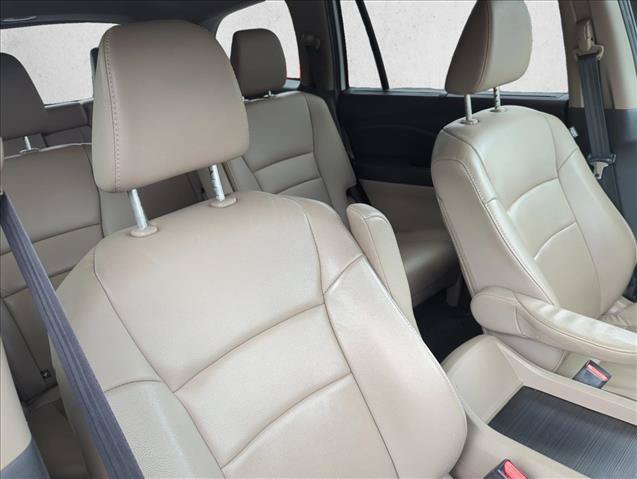 Used 2020 Honda Pilot Touring image 24