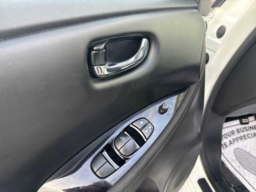 Used 2021 Nissan Leaf SV Plus image 17