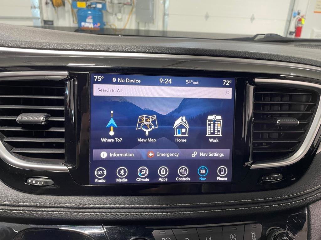 Used 2019 Chrysler Pacifica Limited w/ Advanced Safetytec Group image 36