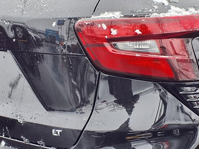 Used 2025 Chevrolet Trax LT image 23