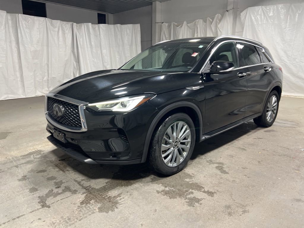 Used 2024 INFINITI QX50 Luxe image 3
