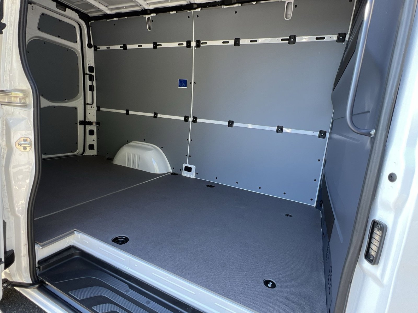 New 2025 Mercedes-Benz Sprinter 2500 image 23