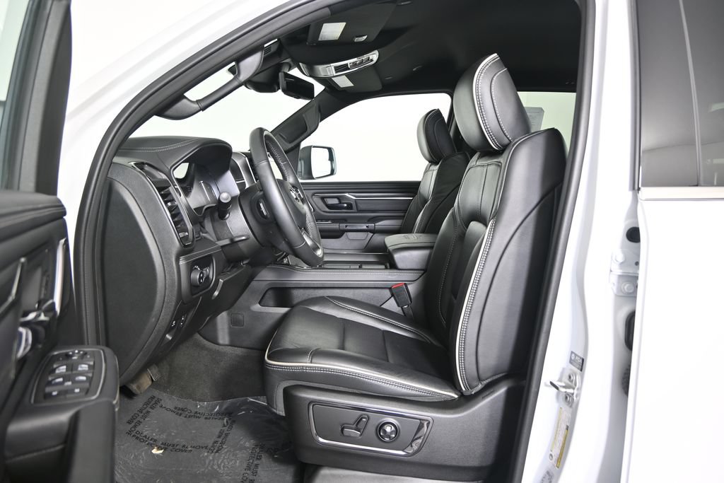Used 2024 RAM 1500 Limited AWD/4WD image 21