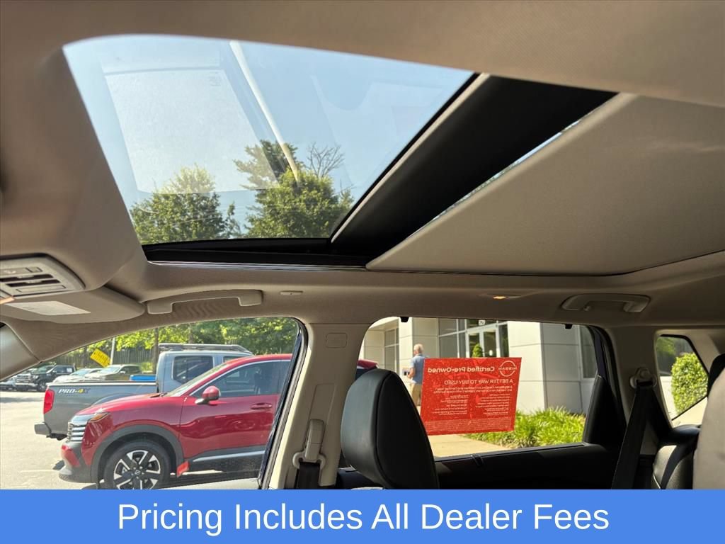 Certified 2024 Nissan Rogue SV w/ SV Premium Package AWD/4WD image 13