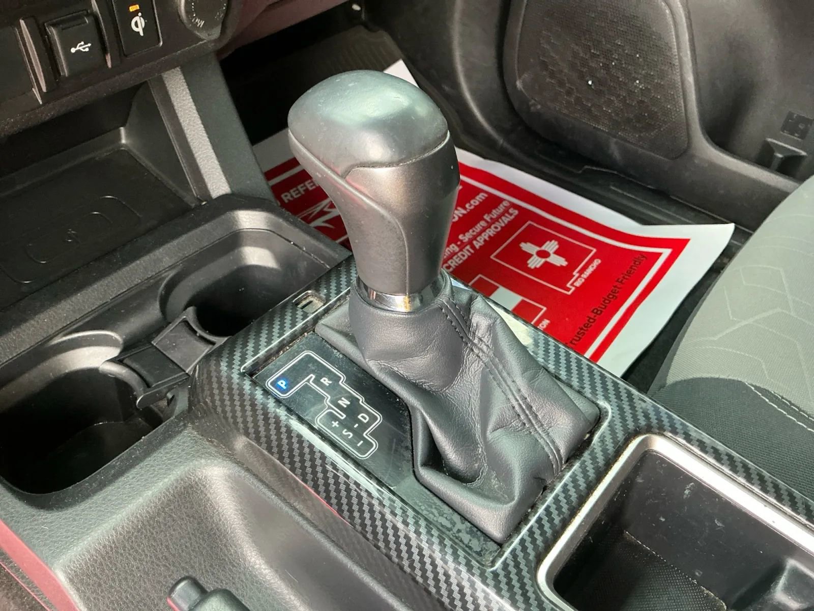 Used 2022 Toyota Tacoma TRD Off-Road image 33