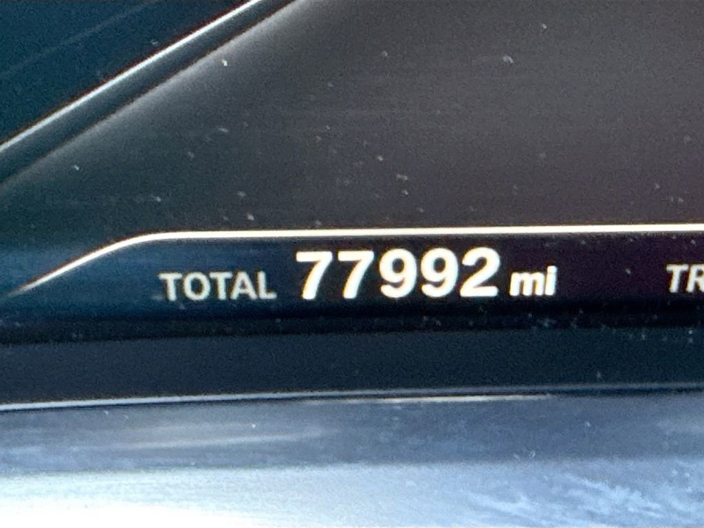 Used 2018 BMW M760i xDrive image 42