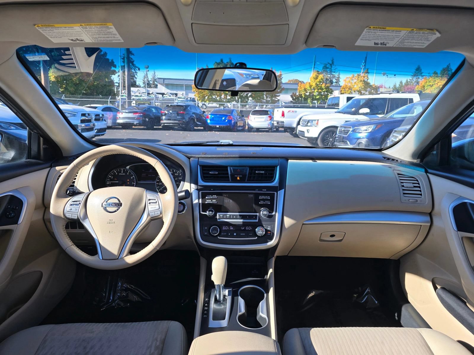 Used 2016 Nissan Altima 2.5 SV FWD image 12