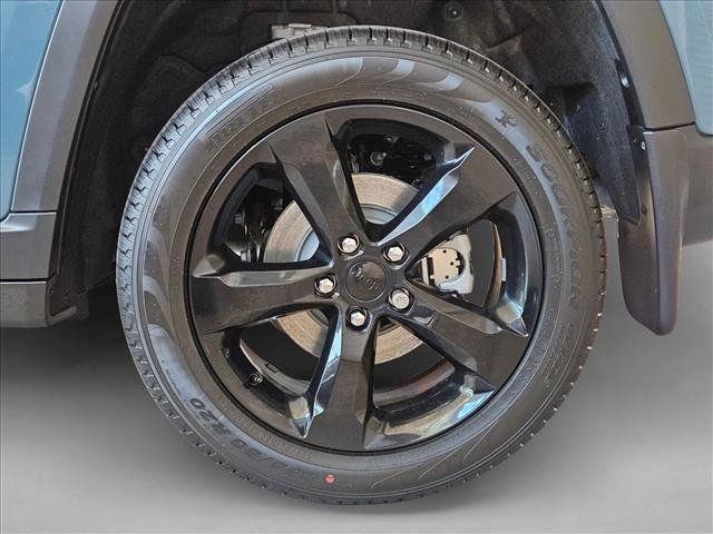 New 2026 Jeep Grand Cherokee Limited image 9