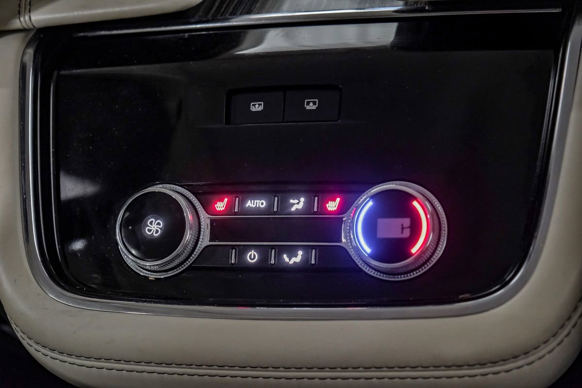 Used 2021 Lincoln Navigator L Black Label w/ Cargo Convenience Package image 38