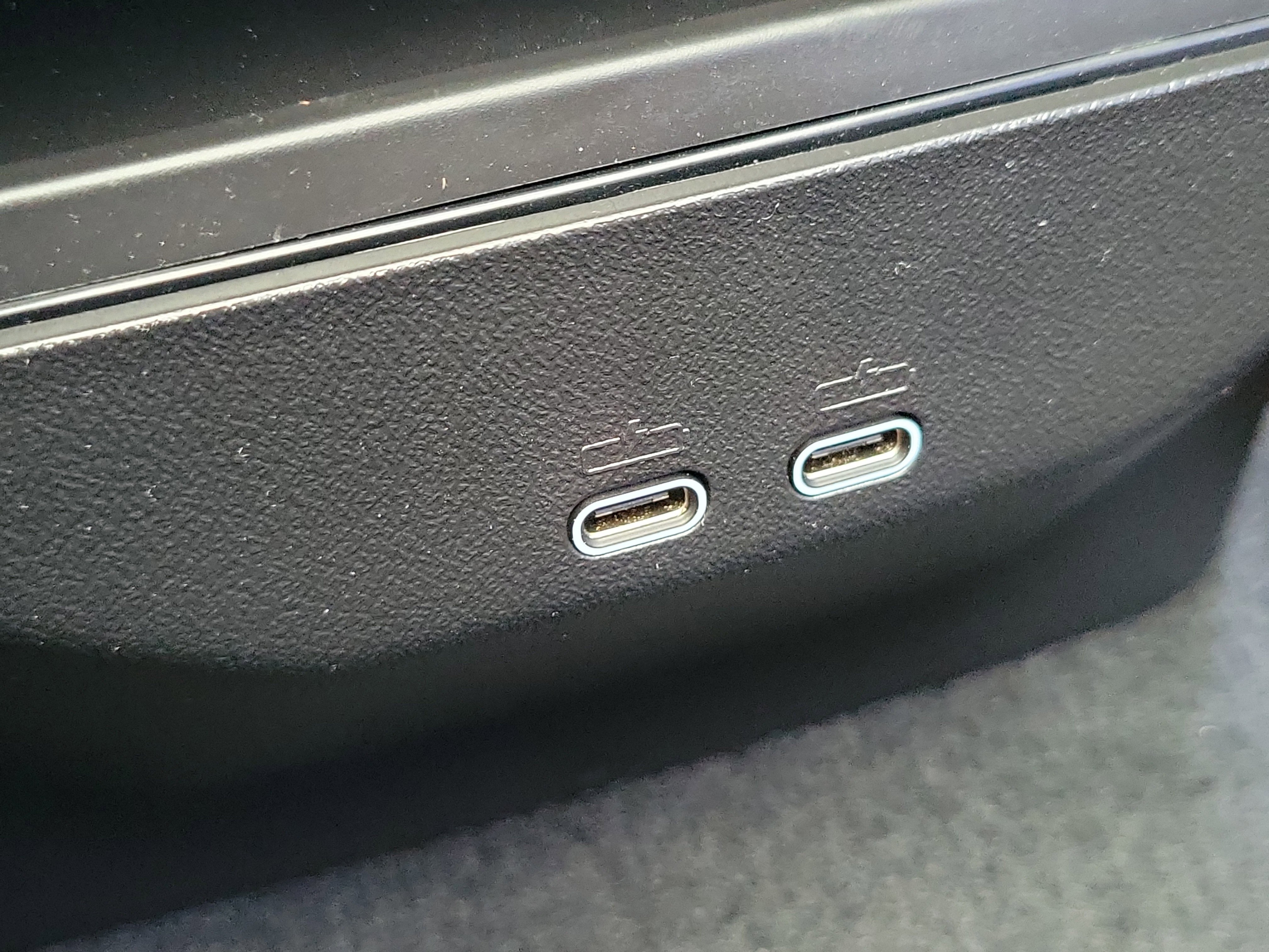 Used 2025 BMW X3 xDrive30i w/ Premium Package image 17