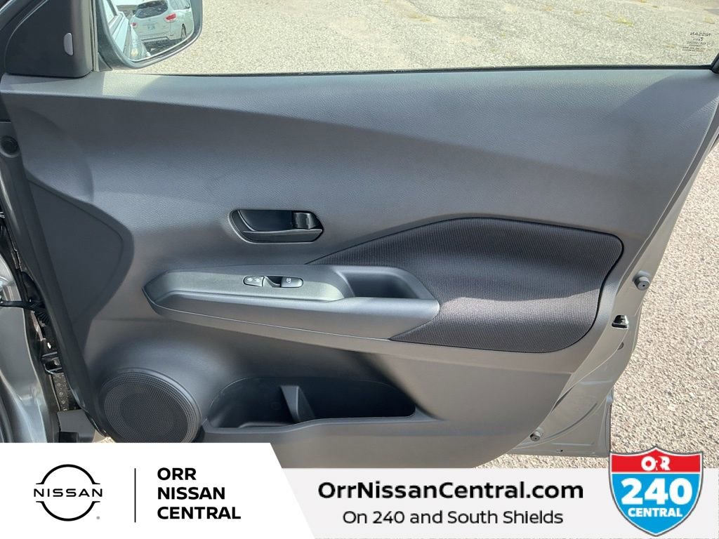 New 2025 Nissan Kicks Play S image 10