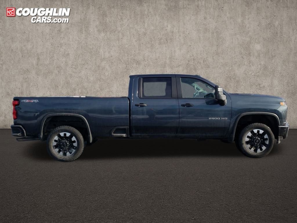 Used 2020 Chevrolet Silverado 2500 Custom w/ Custom Value Package image 6