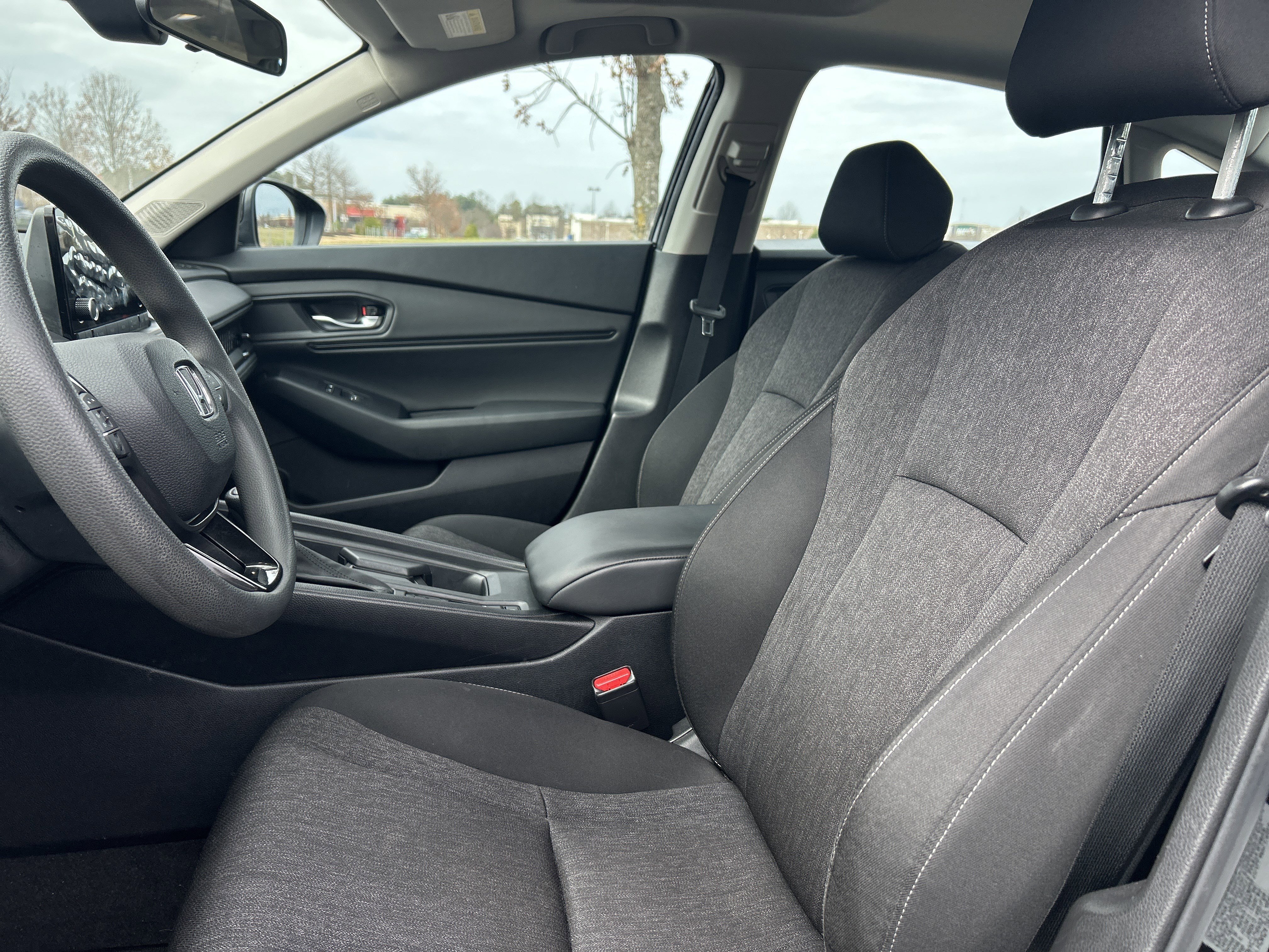 Used 2023 Honda Accord EX image 24