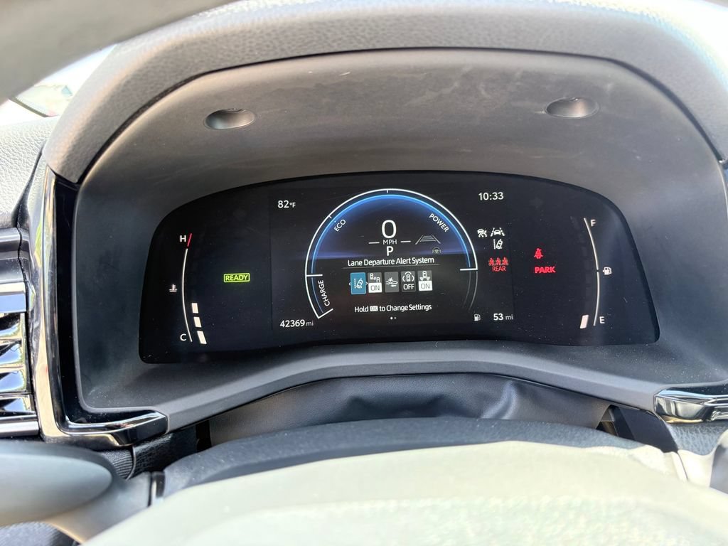 Used 2025 Toyota Camry LE FWD image 24