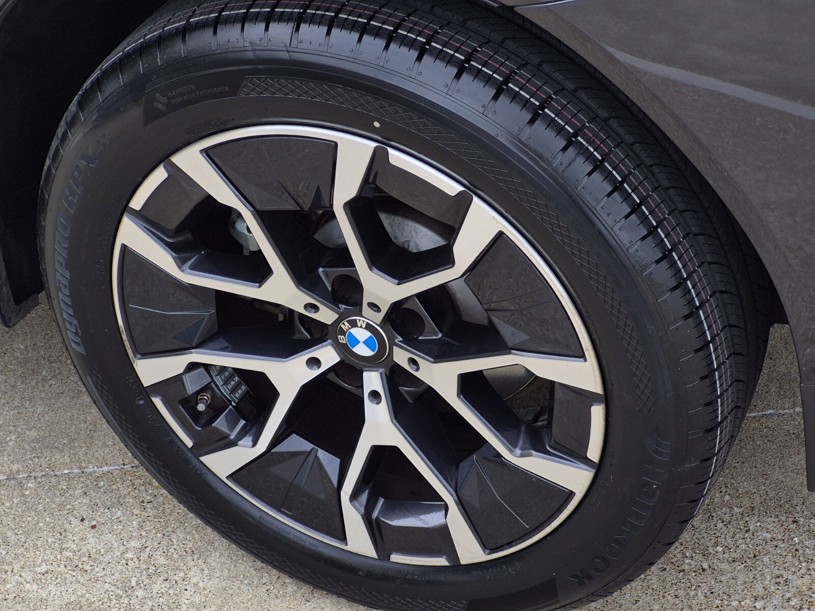 Certified 2025 BMW X3 xDrive30i w/ Convenience Package image 7