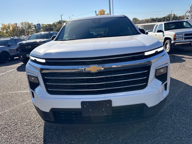 Used 2026 Chevrolet Traverse LT AWD/4WD image 9