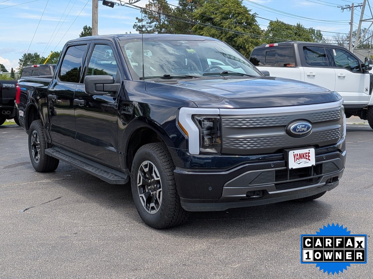 Used 2023 Ford F150 Lightning XLT AWD/4WD image 37
