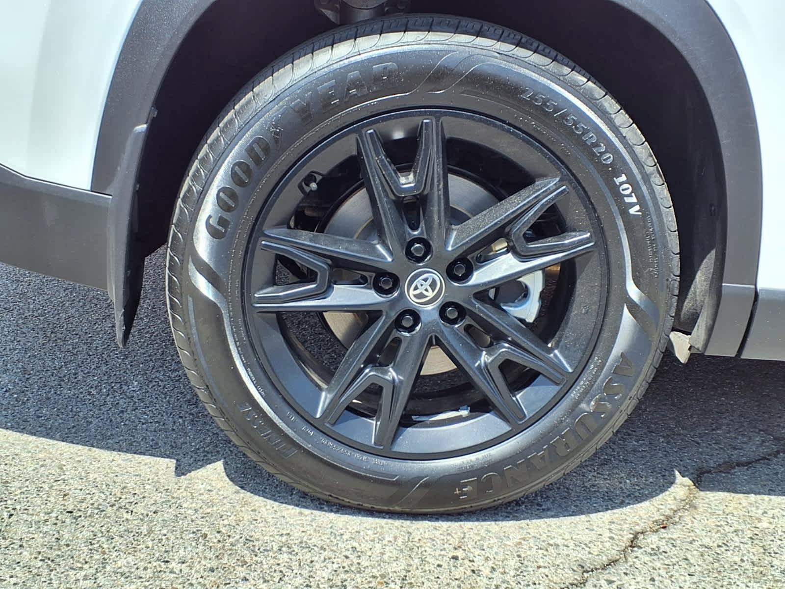 Used 2024 Toyota Grand Highlander AWD image 7