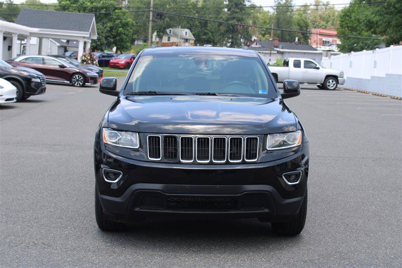 Used 2014 Jeep Grand Cherokee Laredo w/ Quick Order Package 23E AWD/4WD image 2