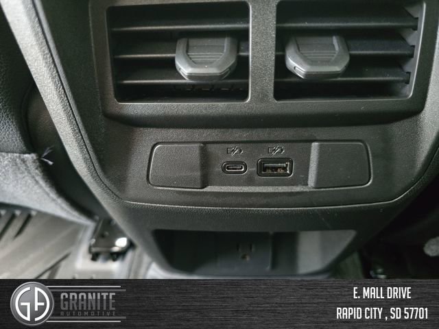 New 2026 GMC Canyon Denali w/ LPO, Denali Black Edition image 34