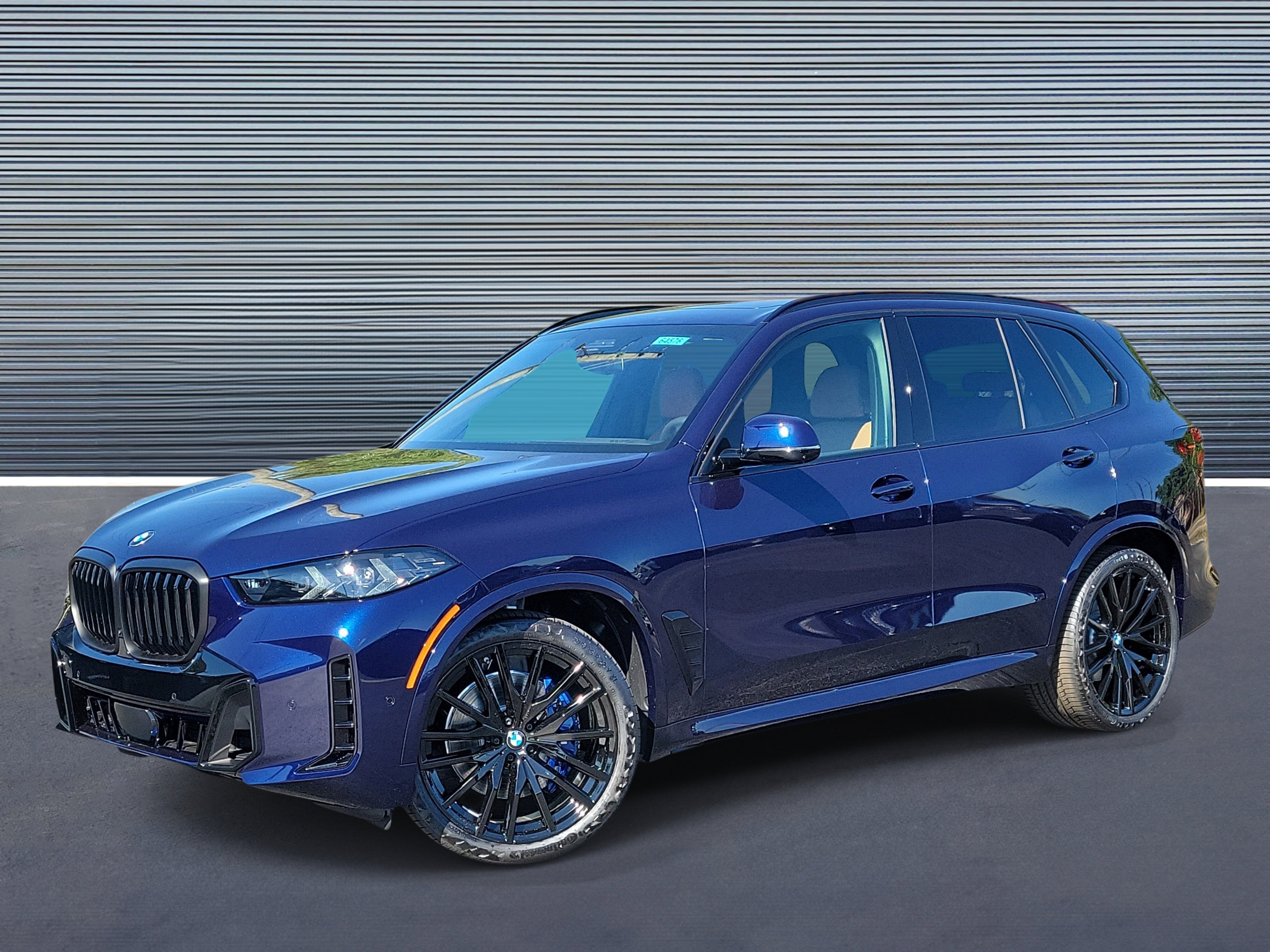 New 2026 BMW X5 xDrive40i w/ M Sport Package