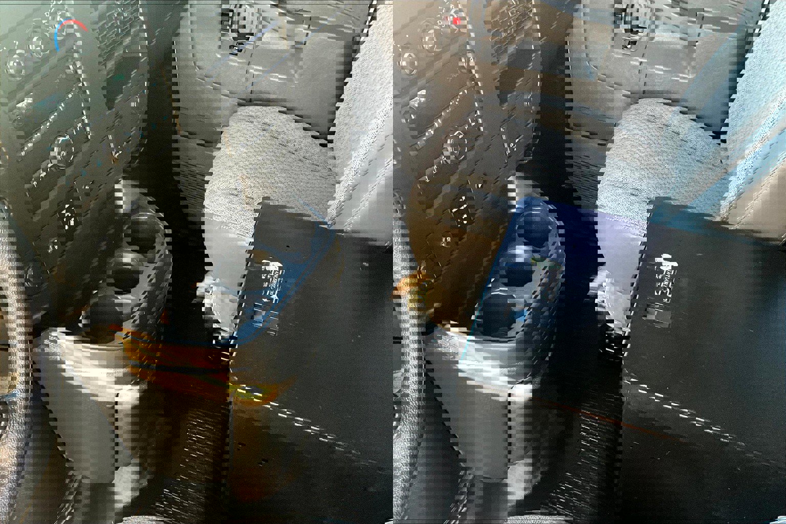 Used 2016 Chevrolet Express 2500 image 12