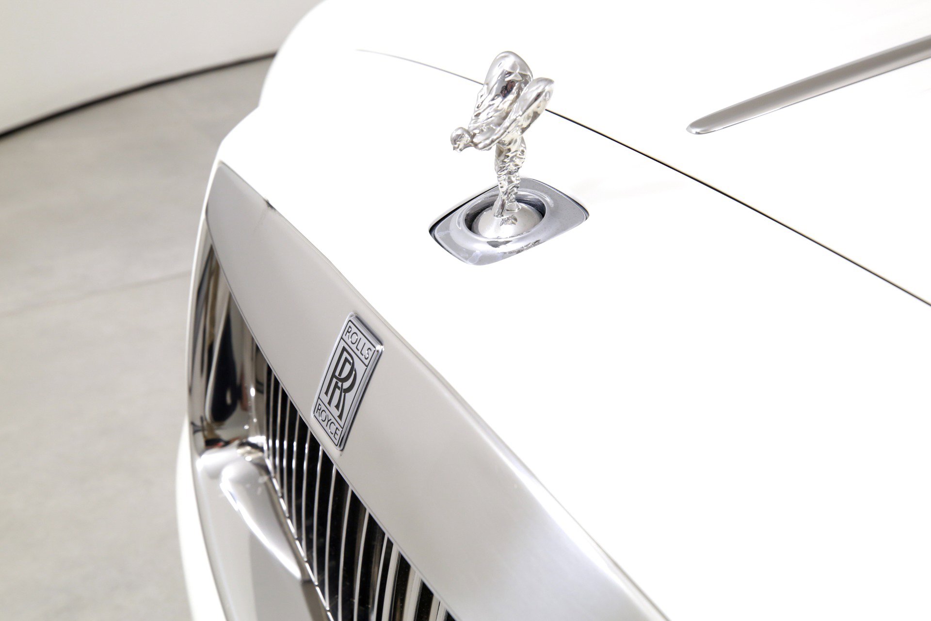 Certified 2020 Rolls-Royce Dawn RWD image 35