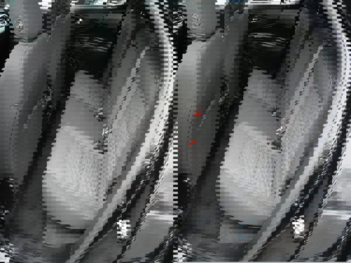 Used 2019 Chevrolet Equinox LT image 20