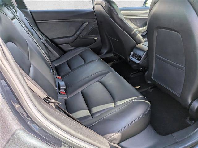 Used 2018 Tesla Model 3 Long Range RWD image 19