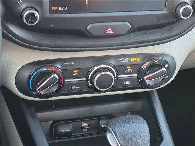 Used 2025 Kia Soul LX FWD image 24