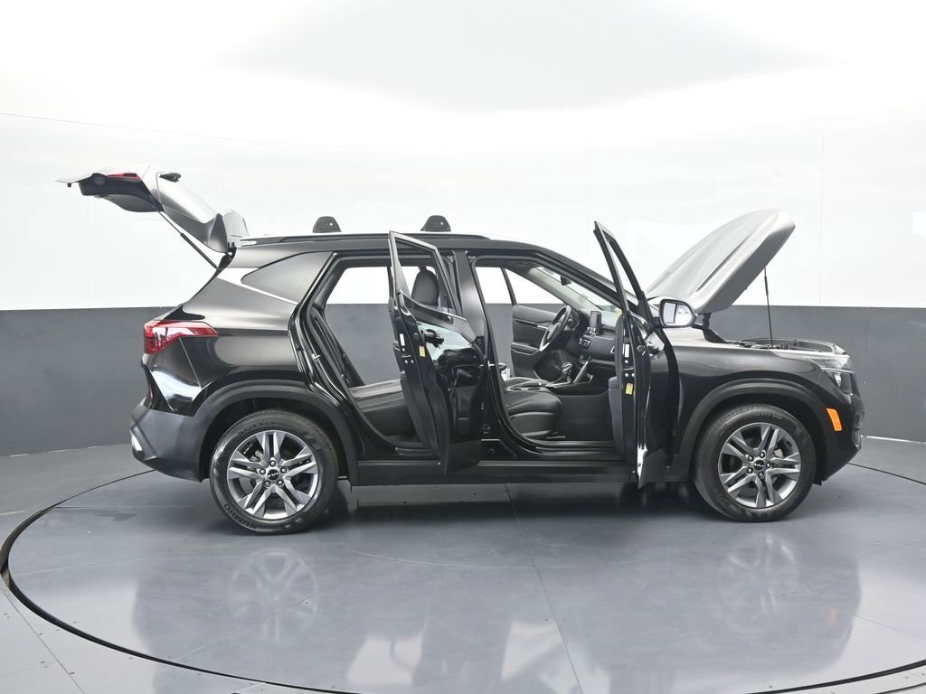 Used 2023 Kia Seltos S image 66