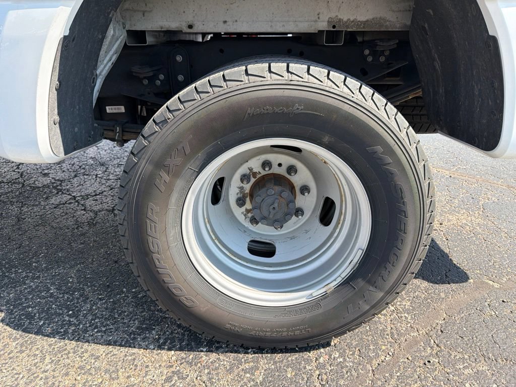 Used 2024 Ford F350 XLT AWD/4WD image 12
